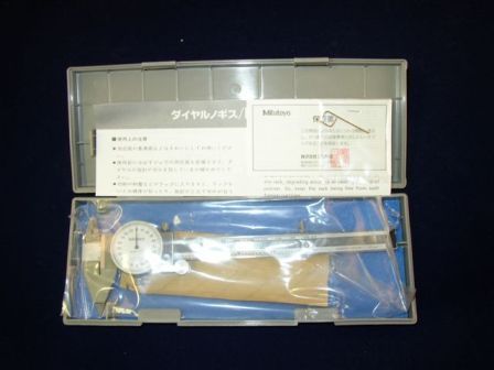 Mitutoyo Point Dial Caliper 0-6�