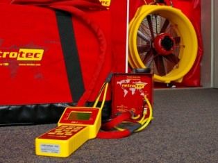 Retrotec Q4E High Power Digital Cloth Door Fan System w/ Automatic Control
