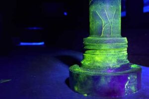 Magnetic particle Inspection with UV.