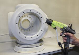 Sames Kremlin Nanogun during onsite demonstration of electrostatic efficiency.