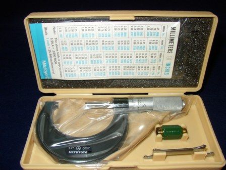 Mitutoyo Micrometer 1-2"