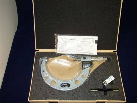 Mitutoyo Micrometer 4-5"/100-125mm