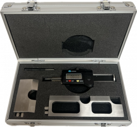 Berg Digital Pit Gauge